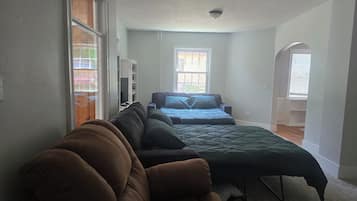 3 chambres, bureau, Wi-Fi gratuit, draps fournis
