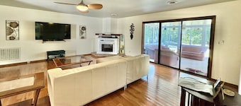 3-bedroom, 2-bath home in Cape Carteret
