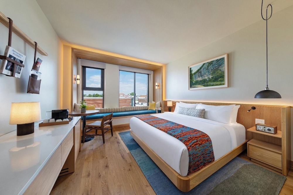 The Compton Bentonville by null