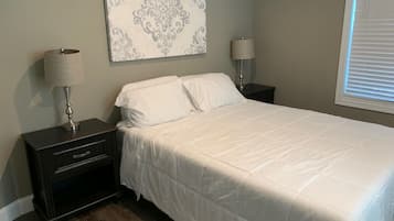 2 bedrooms, iron/ironing board, WiFi, bed sheets