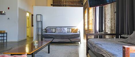 1 chambre, fer et planche à repasser, Wi-Fi, draps fournis