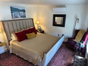 2 عدّة غرف نوم ومكواة/لوح كي وواي فاي مجانًا وملاءات أسرّة