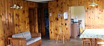 Lakefront-Family & Pet Friendly-Adirondack Cabin