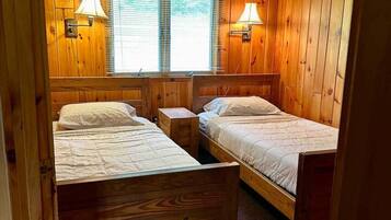 2 sovrum, skrivbord och wi-fi