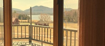 Lakefront-Family & Pet Friendly-Adirondack Cabin