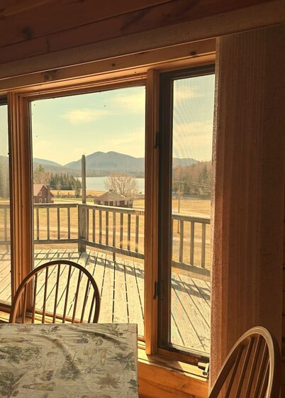 Lakefront-Family & Pet Friendly-Adirondack Cabin