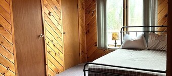 Lakefront-Family & Pet Friendly-Adirondack Cabin