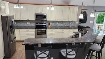 Microwave, oven, stovetop, dishwasher