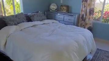 3 sovrum, strykjÀrn/strykbrÀda, wi-fi och sÀngklÀder