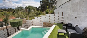 Casa de vacaciones 'Dos Castelos' con piscina privada, Wi-Fi y aire acondicionado