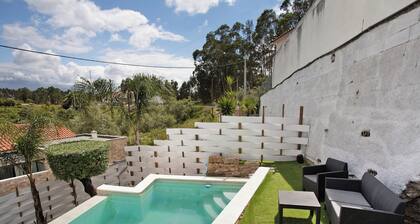 Maison de vacances 'Dos Castelos' avec piscine privée, Wi-Fi et climatisation