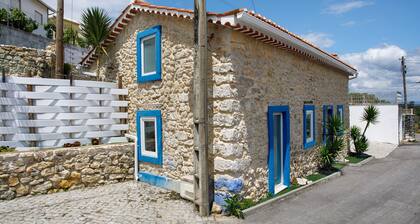 Holiday Home 'Dos Castelos' with Private Pool, Wi-Fi and Air Conditioning