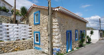 Holiday Home 'Dos Castelos' with Private Pool, Wi-Fi and Air Conditioning