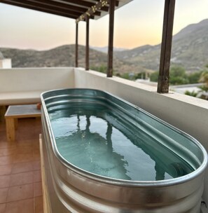 Baignoire à remous extérieure