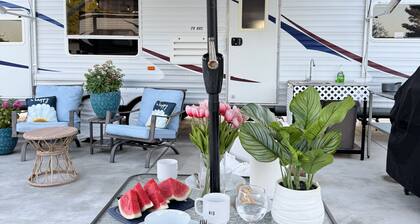 Cozy RV with 1 bedroom in enchanting Cape Charles