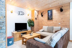 TV, DVD player, stereo