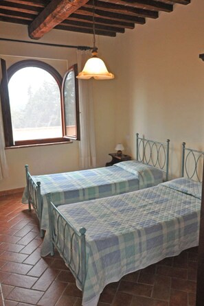 2 chambres, Wi-Fi gratuit, draps fournis