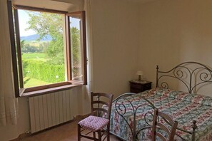 1 soverom, wi-fi (inkludert) og sengetøy