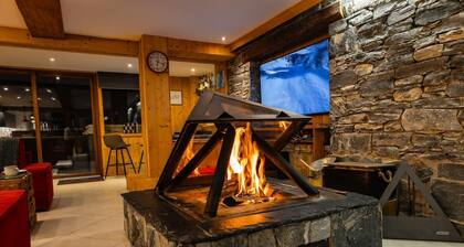 Chalet at the Foot of the Slopes with Half Board