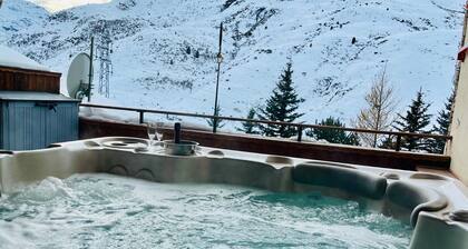 Luxury catered ski in ski out chalet