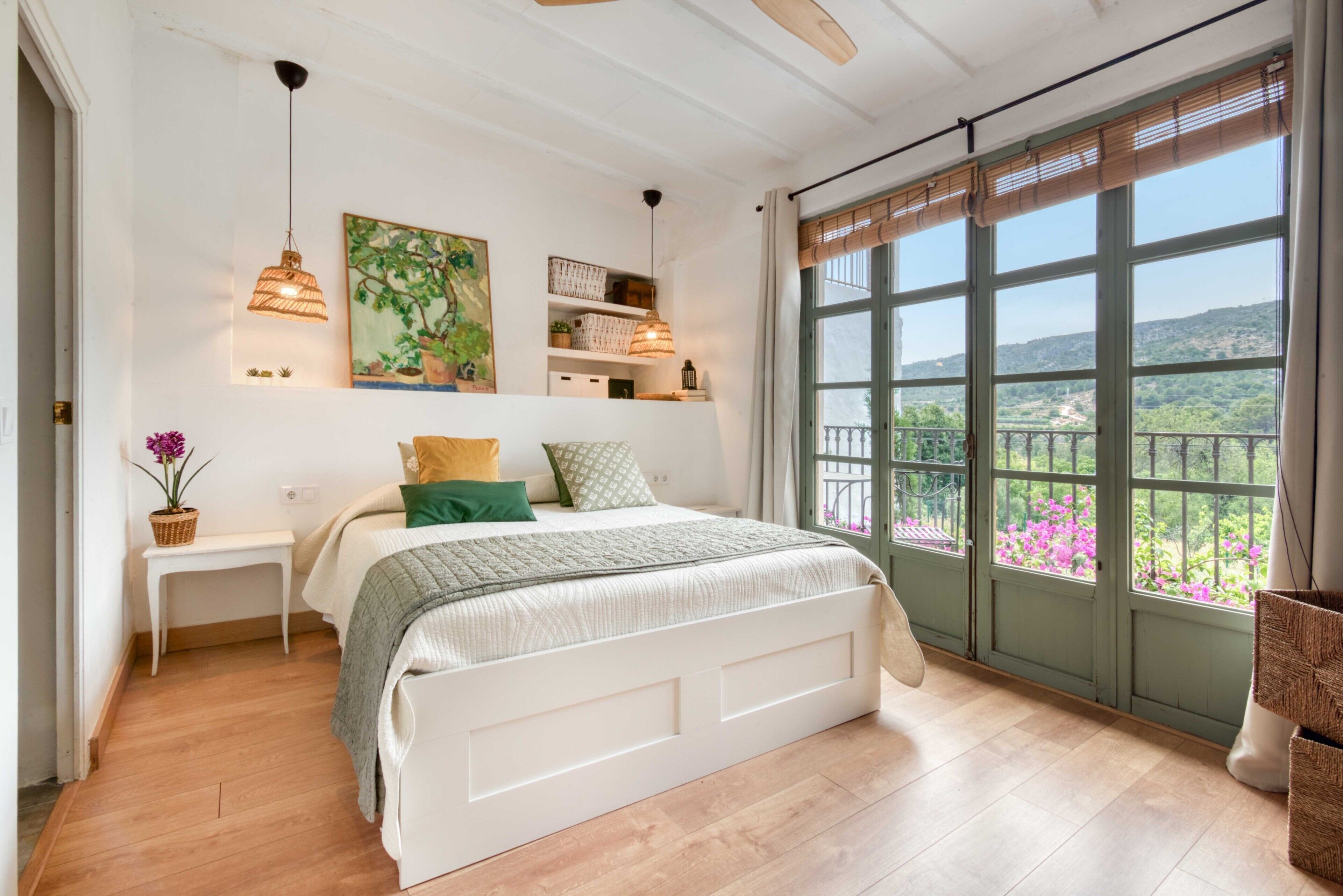 2 sovrum, strykjärn/strykbräda, gratis wi-fi och sängkläder