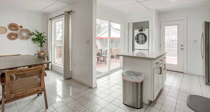 Dallas 3BR | King Beds | Fire Pit | 6mi to DT