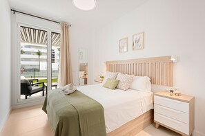 1 chambre, fer et planche à repasser, Wi-Fi gratuit, draps fournis