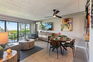 Dining - Surf, Sand & Serenity- Kihei Akahi D213 Ocean View (Kihei)