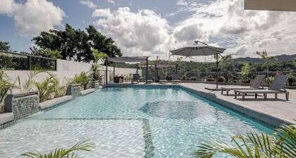 2 bedroom Rooftop Villa 360 degree View/partial Sea view Mountain view 3 balcony