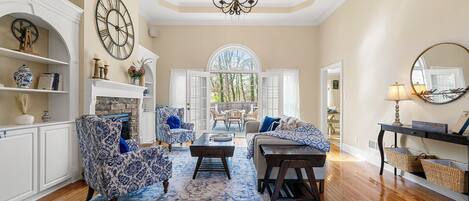 تلفزيون ذكي، كُتُب