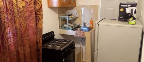 MikrovÄgsugn, ugn, spishÀll och diskmaskin