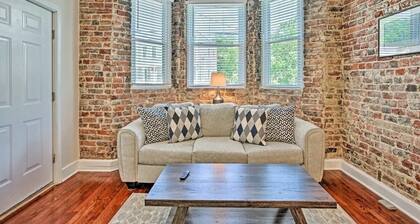 Charming Historic 1-bedroom apartment with WiFi, AC in pleasant Richmond