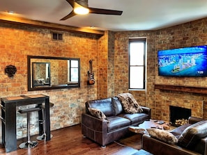 Smart TV, stereo