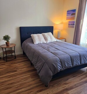 4 bedrooms, WiFi, bed sheets
