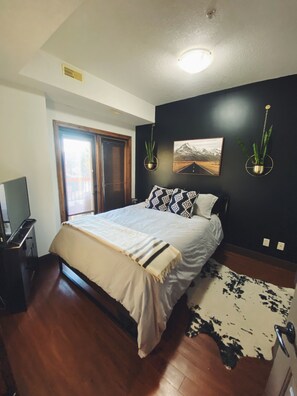 3 sovrum, skrivbord, strykjärn/strykbräda och wi-fi