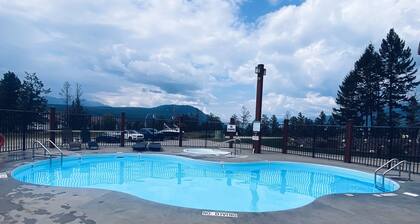 Sable Ridge Retreat. Your basecamp for mountain adventures!
