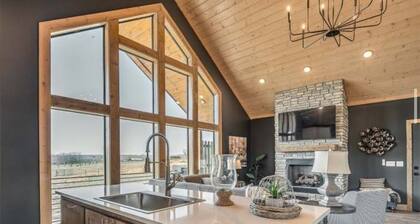 Broken Bow Casino HTub Golf Fishing Next to Crystal Lake Rnch Firepit PacknPlay