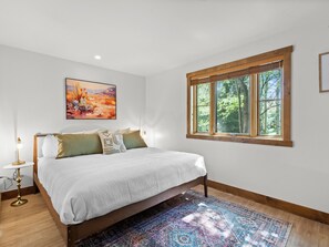 2 chambres, fer et planche à repasser, Wi-Fi gratuit, draps fournis