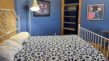 1 chambre, fer et planche Ă repasser, Wi-Fi, draps fournis