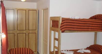 Hostel Santa María de Oro