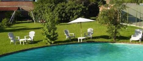 Szezonális szabadtéri medence