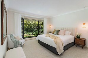 4 Schlafzimmer, Bügeleisen/Bügelbrett, WLAN, Bettwäsche