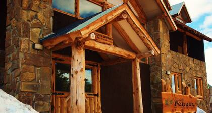 Ruca Pehuen Eco Lodge de Montaña