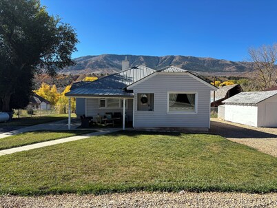 Charlie & Rosie’s Place