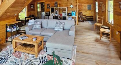 Schoodic Shores Retreat on a private peninsula 3 Beds 2.5 Baths