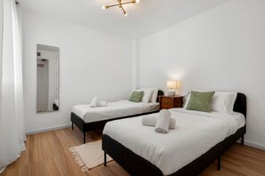 2 室のベッドルーム、WiFi、ベッドシーツ