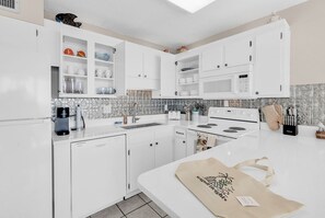 Microwave, oven, stovetop, dishwasher