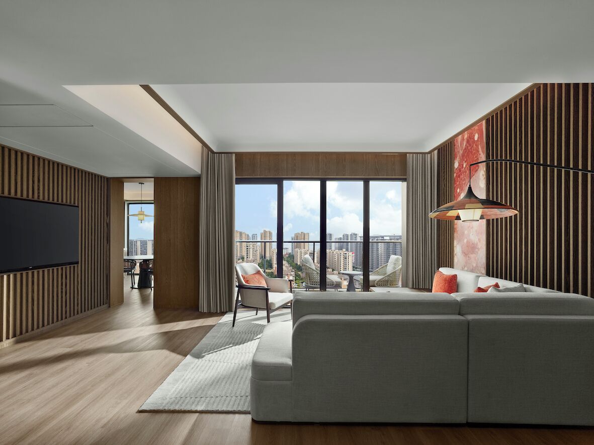 Ropa de cama de alta calidad, minibar y sistema de insonorización 