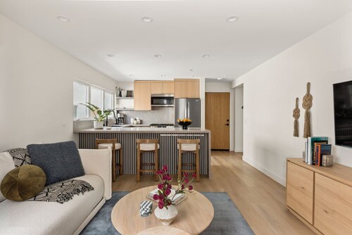 Tide House - Unit B | Modern Seaside 1BD w Parking