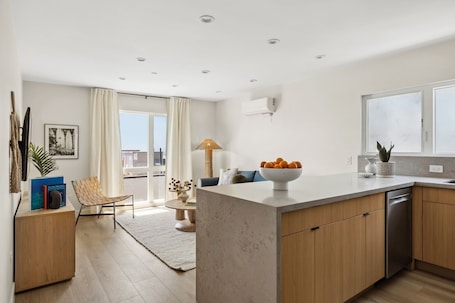 Interior. Tide House Unit D - Modern Oceanview 1BD w Parking